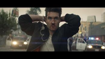 World Gone Mad Ringetone Download gratis