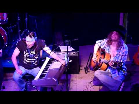 Dust N' Bones آهنگ زنگ دانلود رایگان