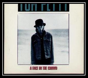 A Face In The Crowd Descarcă ton de apel gratuit