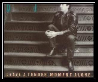 Leave A Tender Moment Alone రింగ్‌టోన్ డౌన్‌లోడ్ ఉచితం